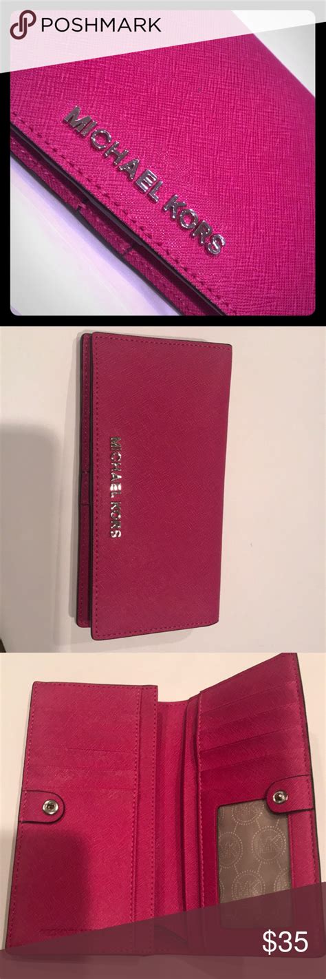 mike Kors wallet cc slots